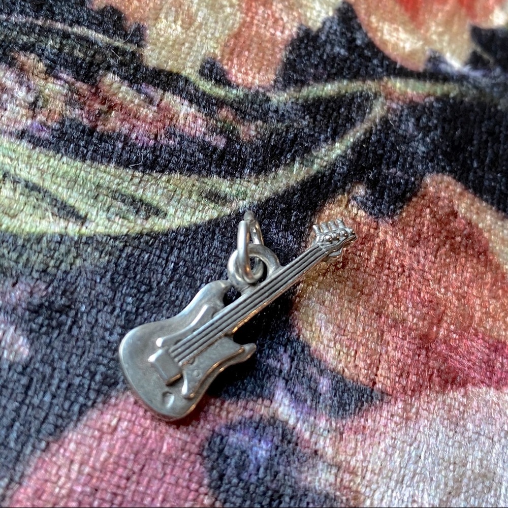 Silver Guitar Charm Bracelet Pendent Vintage